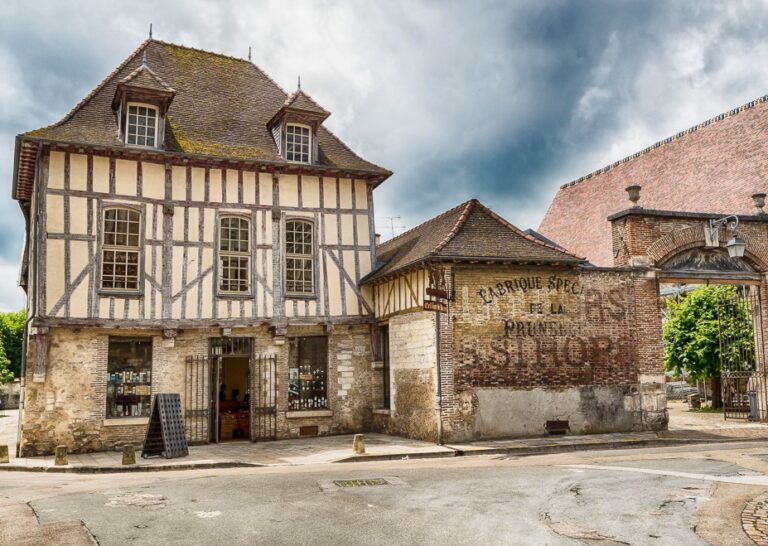 Le Cellier Saint Pierre, Troyes, Champagne, Grand Est, France